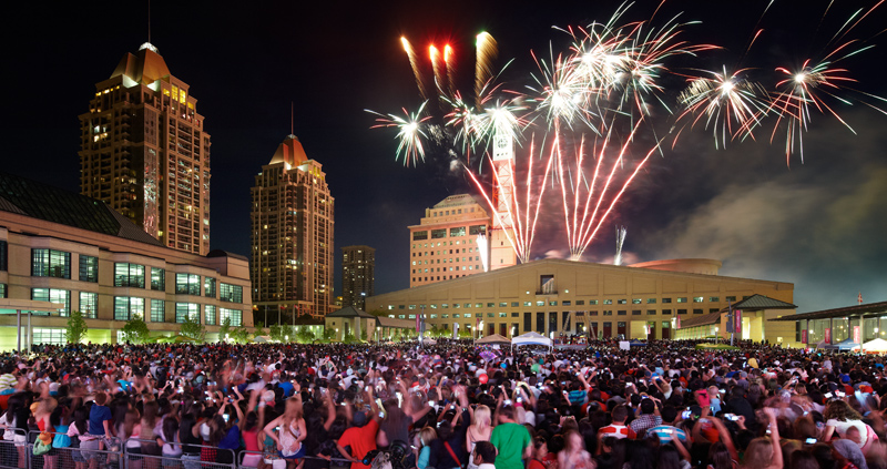 square one life Square One Life &#038; Restaurants mississauga celebration square